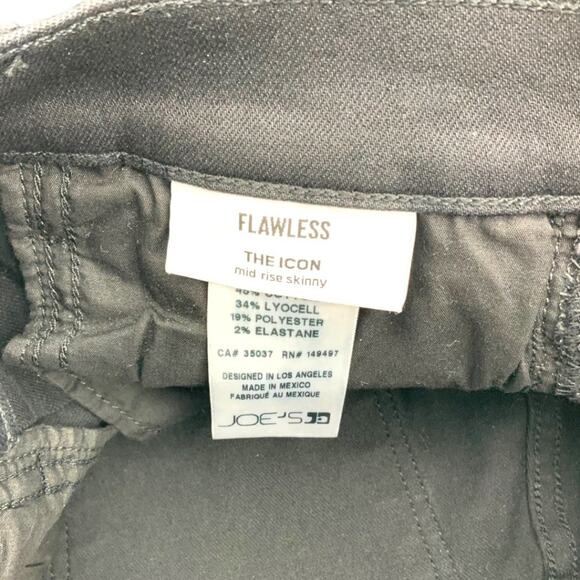 Joe's Jeans The Icon Flawless Mid Rise Skinny Black Denim Size 26 NWOT $168 MSRP - Picture 6 of 9